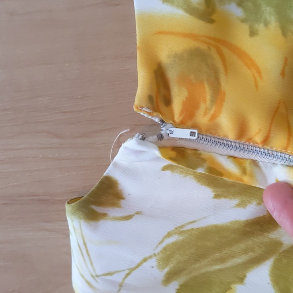 1950s Vintage Dress, fit & flare, retro, exposed zipper pleated belt 60s classic - Picture 5 of 16